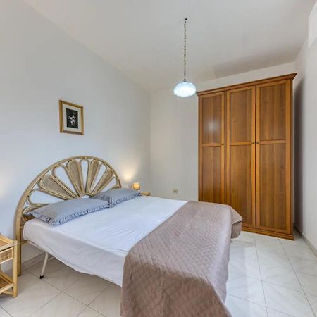 Appartamento Climatizzato In Pieno Centro 토레 산 지오반니 우겐토 외부 사진